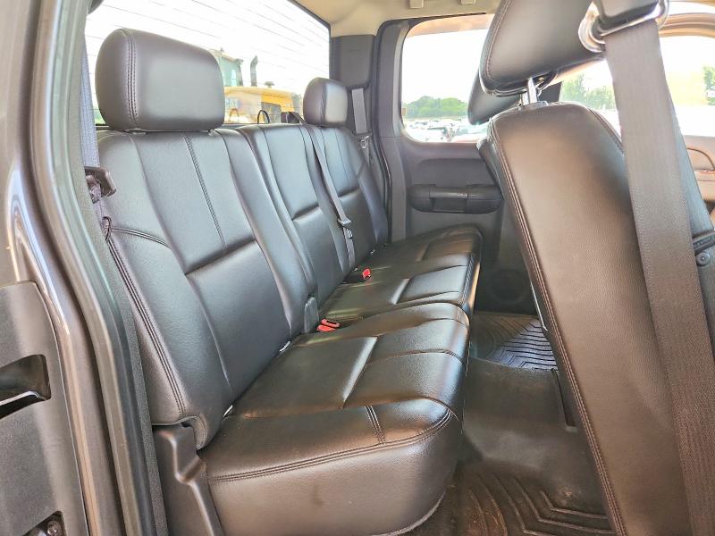 58823226 :رقم المزاد ، 1GCSKTE31AZ255177 vin ، 2010 Chevrolet Silverado مزاد بيع