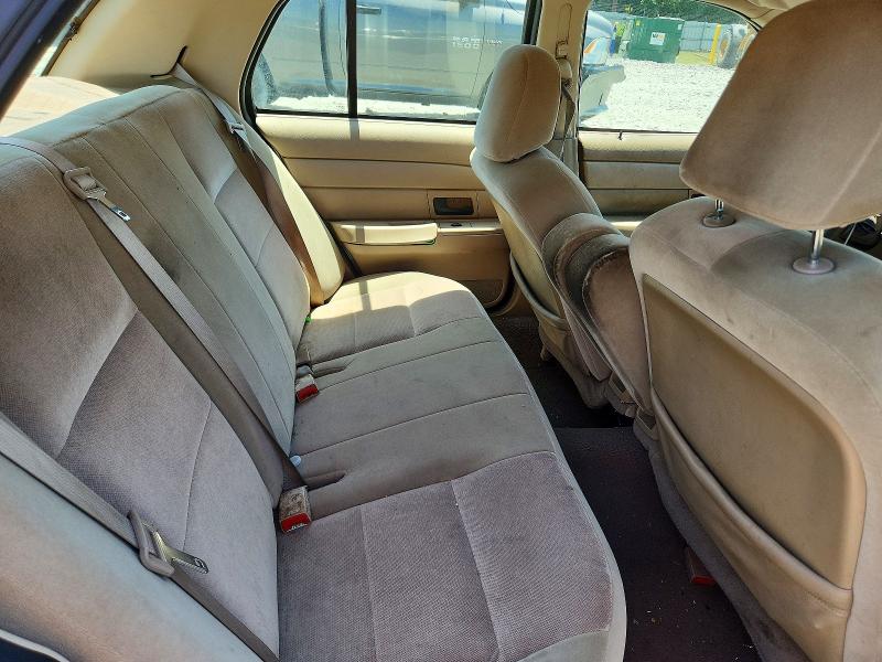 Продаж на аукціоні авто 2004 Ford Crown Victoria, vin: 2FAFP73W94X152919, номер лоту: 56127936