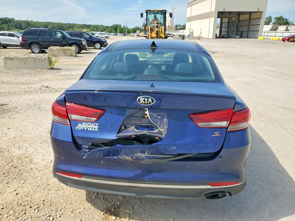 Продажа на аукционе авто 2018 Kia Optima, vin: 5XXGT4L32JG237284, номер лота: 57352546