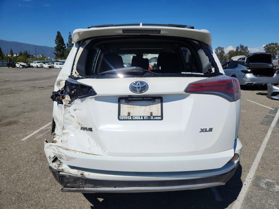 57508076 :رقم المزاد ، JTMWFREV3HD093974 vin ، 2017 Toyota Rav4 مزاد بيع