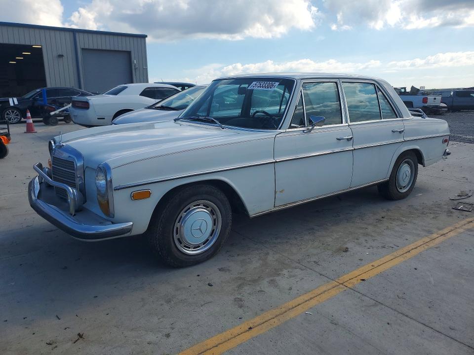 Продажа на аукционе авто 1968 Mercedes-benz 250, vin: 11401012004611, номер лота: 57533306