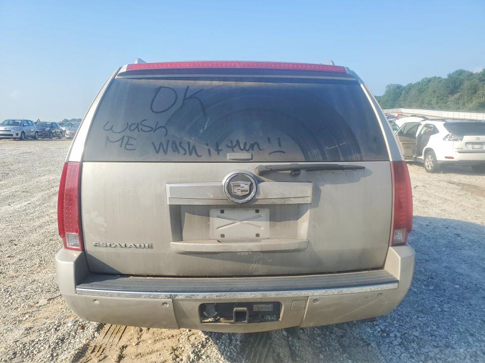 2007 Cadillac Escalade მანქანა იყიდება აუქციონზე, vin: 1GYEC63857R301736, აუქციონის ნომერი: 56753576