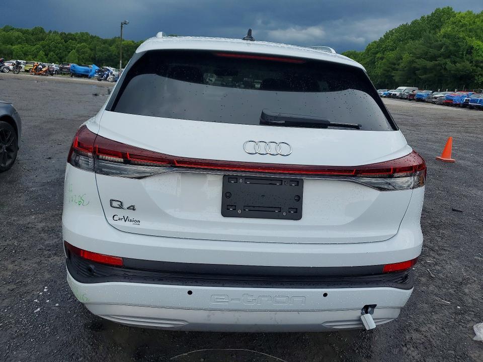 55822856 :رقم المزاد ، WA1ACBFZ9RP003295 vin ، 2024 Audi Q4 E-tron مزاد بيع