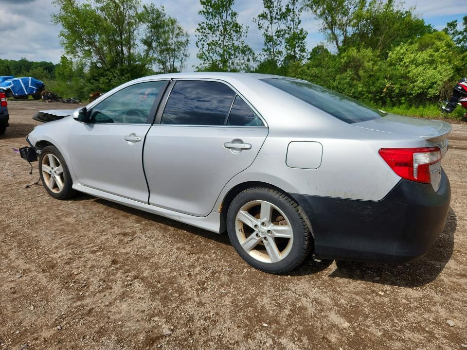 57063036 :رقم المزاد ، 4T1BF1FK0EU378529 vin ، 2014 Toyota Camry مزاد بيع