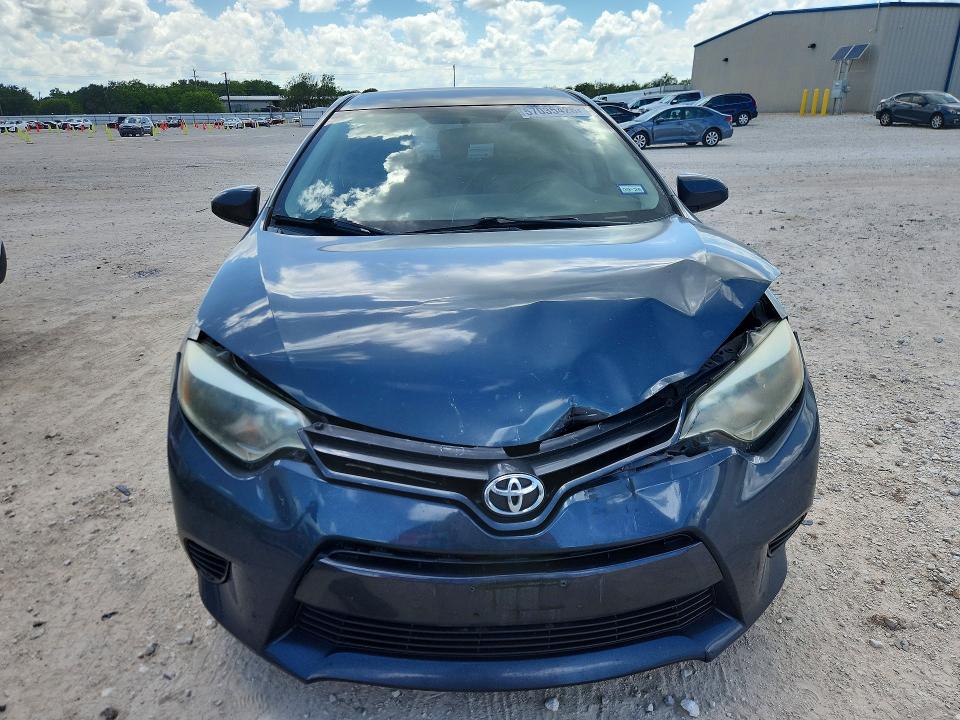 57035426 :رقم المزاد ، 5YFBURHE2FP252347 vin ، 2015 Toyota Corolla مزاد بيع
