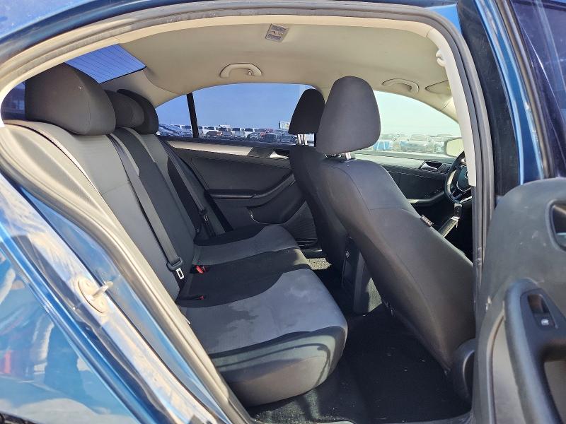 2017 Volkswagen Jetta მანქანა იყიდება აუქციონზე, vin: 3VW2B7AJ4HM301878, აუქციონის ნომერი: 59597536