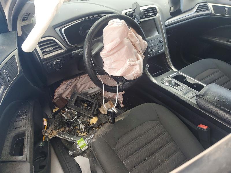 55442546 :رقم المزاد ، 3FA6P0HD2KR143473 vin ، 2019 Ford Fusion مزاد بيع
