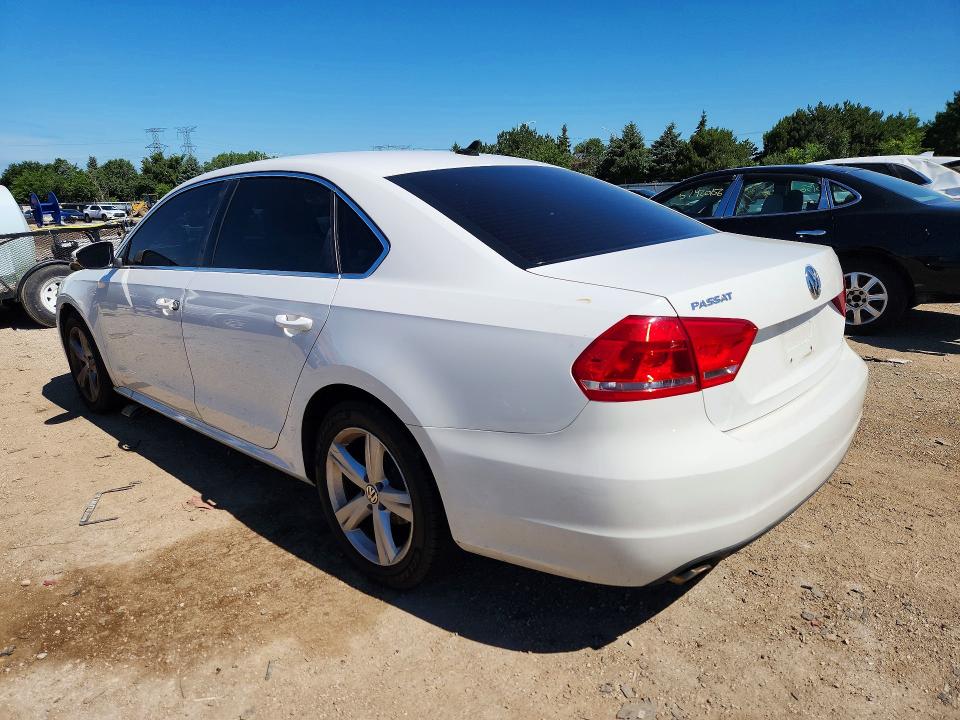 57697366 :رقم المزاد ، 1VWBH7A38CC088623 vin ، 2012 Volkswagen Passat مزاد بيع