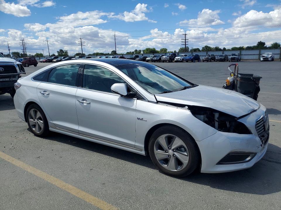 Продажа на аукционе авто 2016 Hyundai Sonata Hybrid, vin: KMHE34L10GA009130, номер лота: 55821596