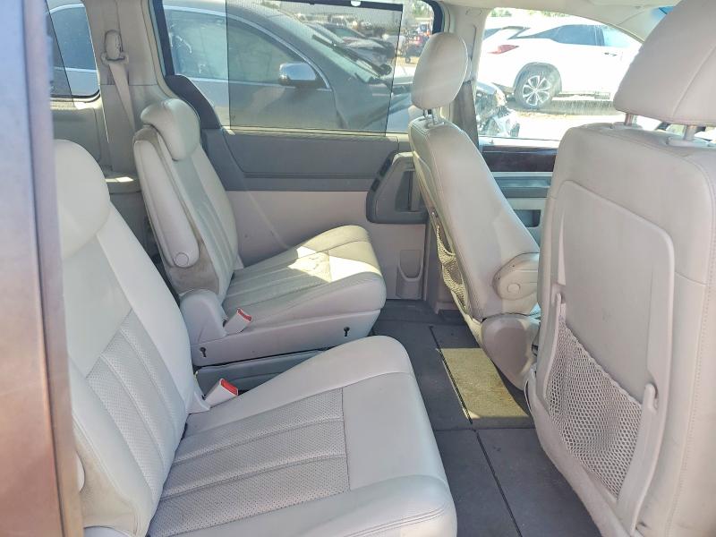 2009 Chrysler Town & Country მანქანა იყიდება აუქციონზე, vin: 2A8HR54139R626694, აუქციონის ნომერი: 59172746