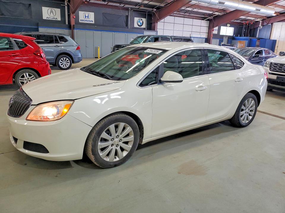 57662326 :رقم المزاد ، 1G4PP5SK5F4200374 vin ، 2015 Buick Verano مزاد بيع