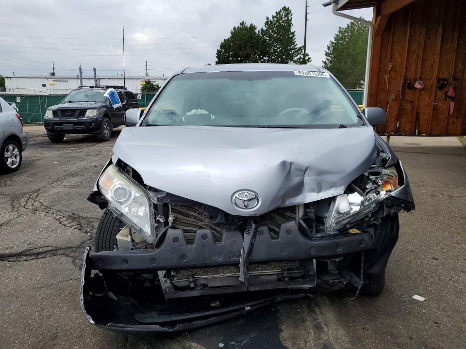 Aukcja sprzedaży 2011 Toyota Sienna, vin: 5TDDK3DC7BS012907, numer aukcji: 59001566