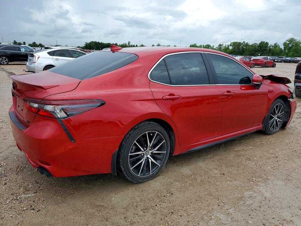 Продажа на аукционе авто 2024 Toyota Camry, vin: 4T1G11AKXRU203402, номер лота: 56364076