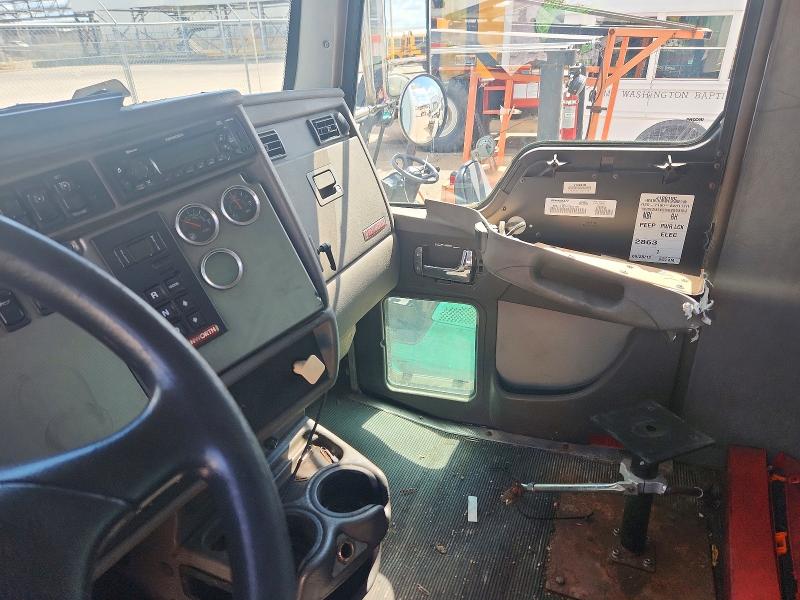 56713596 :رقم المزاد ، 2NKHHM7X5DM363181 vin ، 2013 Kenworth T370 مزاد بيع