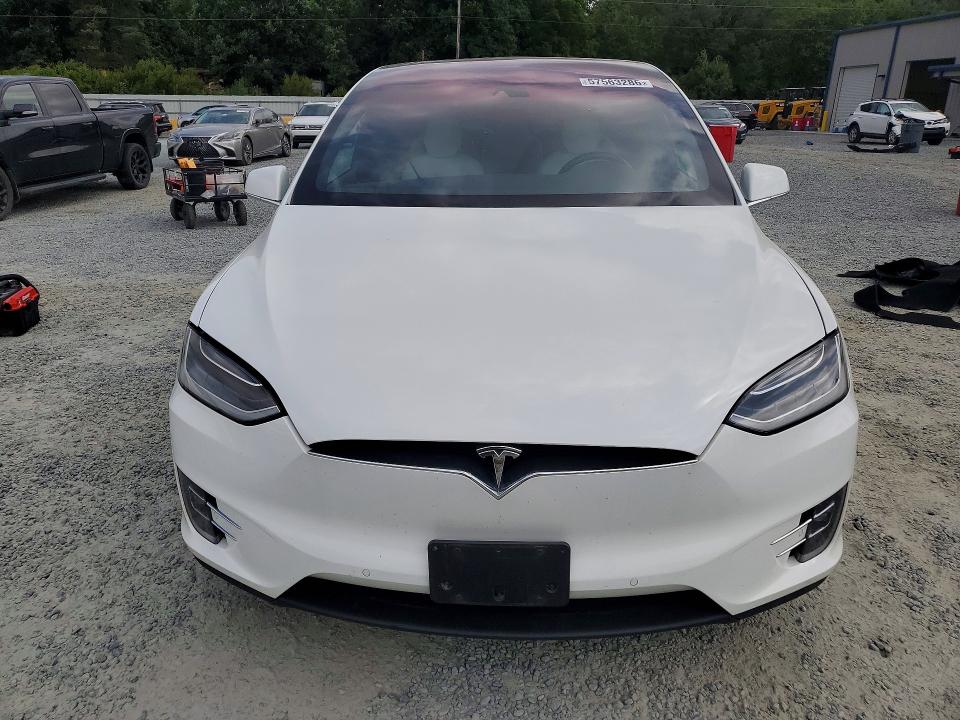 Продаж на аукціоні авто 2016 Tesla Model X, vin: 5YJXCAE20GF006978, номер лоту: 57563286