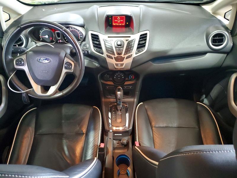 56106306 :رقم المزاد ، 3FADP4FJ0BM159367 vin ، 2011 Ford Fiesta مزاد بيع