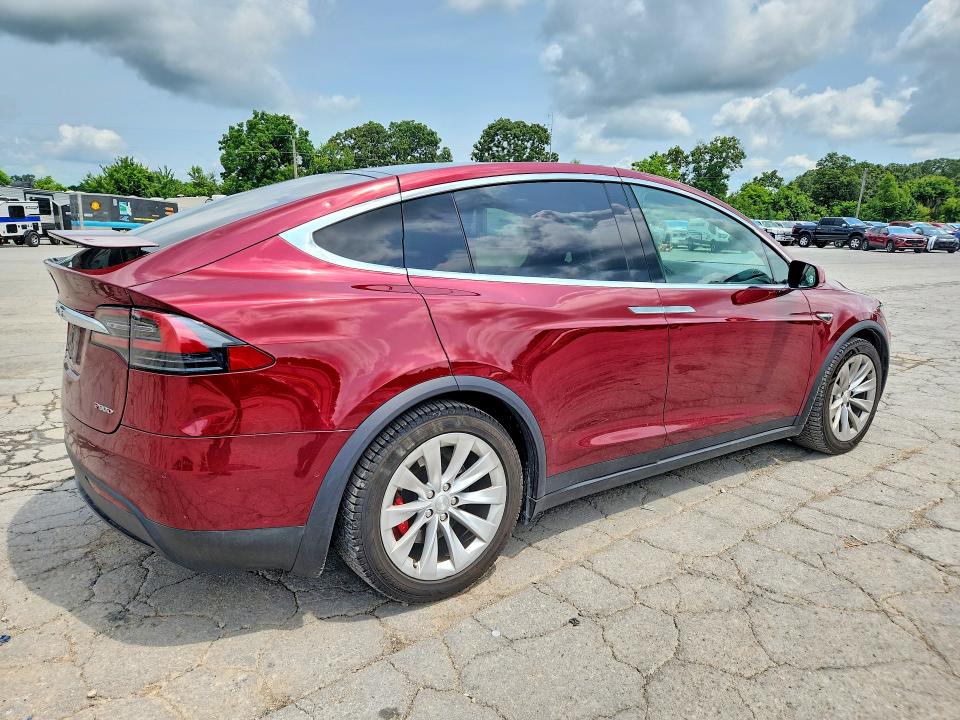 2016 Tesla Model X მანქანა იყიდება აუქციონზე, vin: 5YJXCAE42GFS00607, აუქციონის ნომერი: 57958596