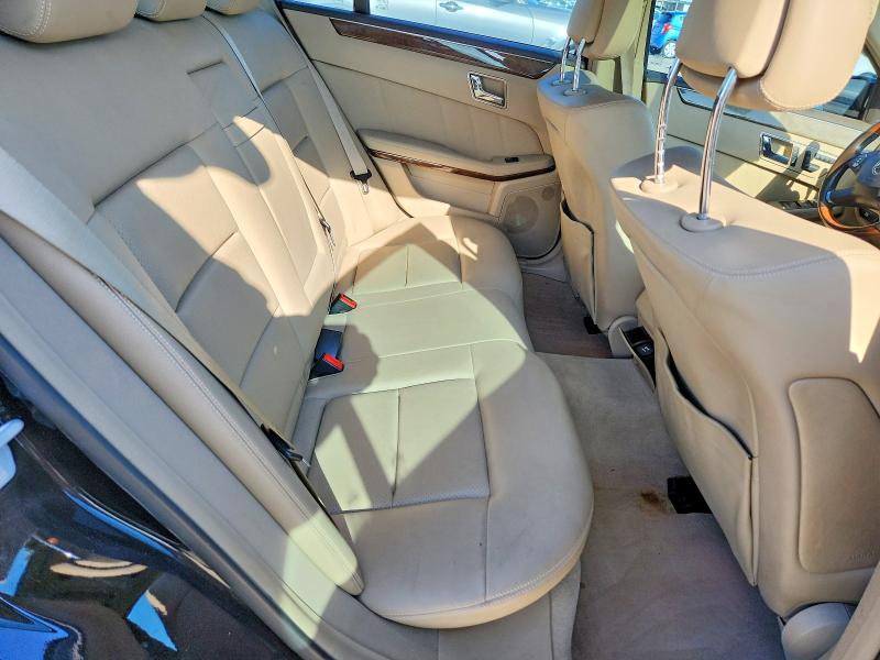 56623626 :رقم المزاد ، WDDHF5GB5AA163380 vin ، 2010 Mercedes-benz E مزاد بيع