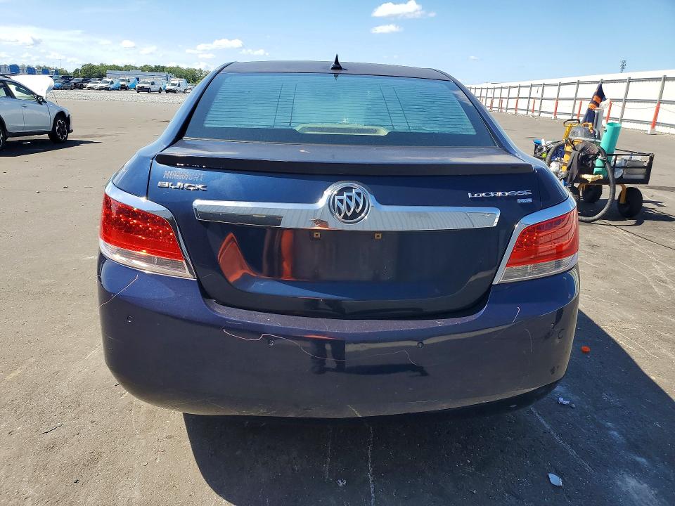 56055036 :رقم المزاد ، 1G4GC5EC8BF318319 vin ، 2011 Buick Lacrosse مزاد بيع
