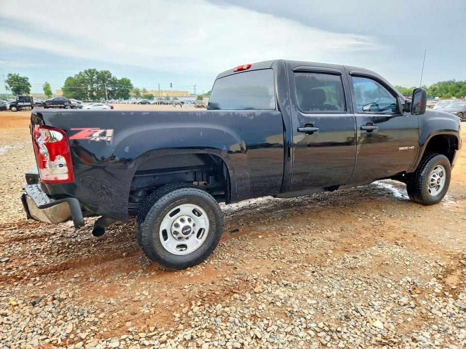55833446 :رقم المزاد ، 1GT424C81CF139608 vin ، 2012 Gmc Sierra مزاد بيع
