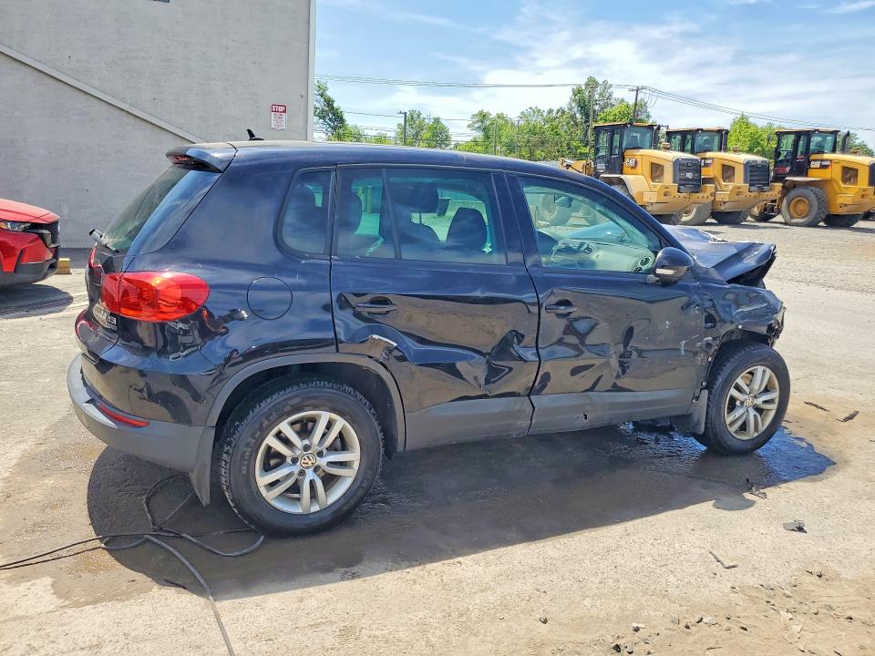 2013 Volkswagen Tiguan მანქანა იყიდება აუქციონზე, vin: WVGBV3AX2DW597397, აუქციონის ნომერი: 56316916