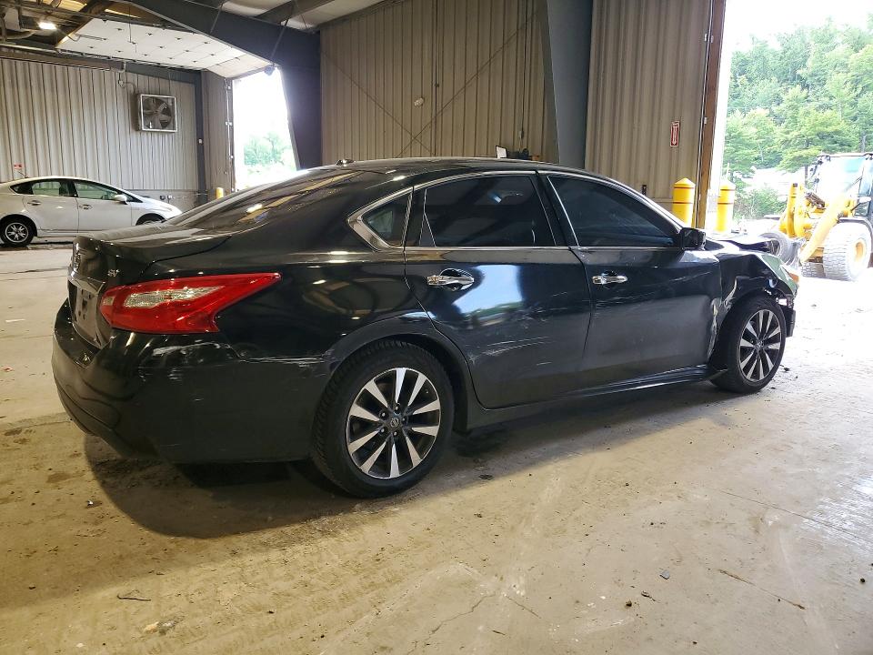 Продажа на аукционе авто 2017 Nissan Altima, vin: 1N4AL3AP7HC217103, номер лота: 58579706
