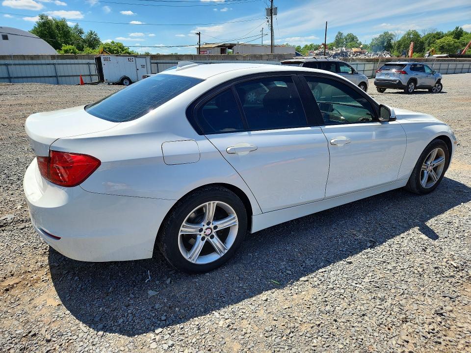 Продажа на аукционе авто 2014 Bmw 328, vin: WBA3B5G50ENS07727, номер лота: 57697216