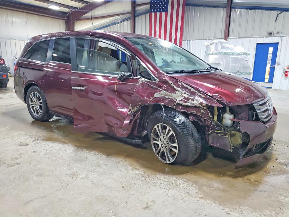 85629255 :رقم المزاد ، 5FNRL5H4XDB030181 vin ، 2013 Honda Odyssey مزاد بيع