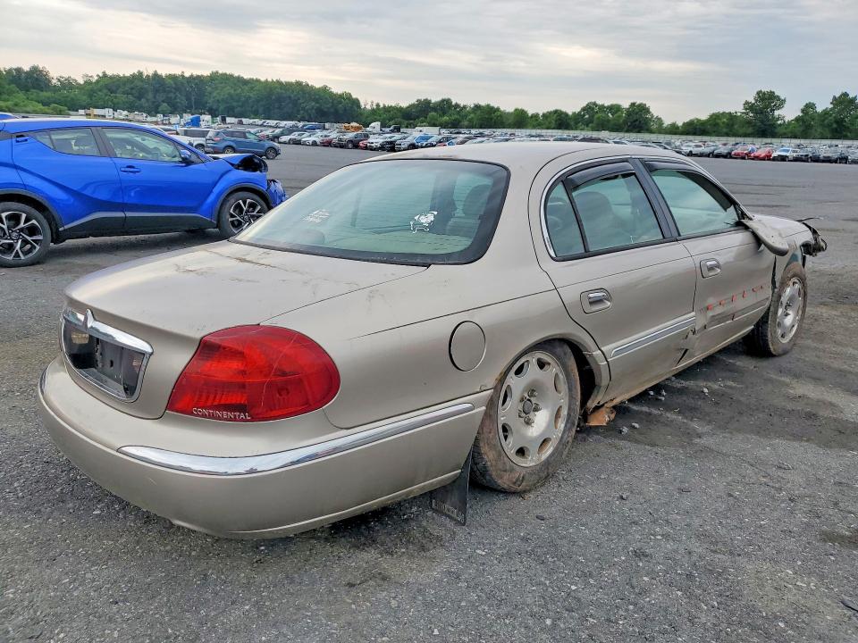 57655886 :رقم المزاد ، 1LNHM97V3XY715827 vin ، 1999 Lincoln Continental مزاد بيع
