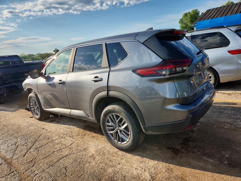 57739956 :رقم المزاد ، 5N1BT3BA1TC746429 vin ، 2026 Nissan Rogue مزاد بيع