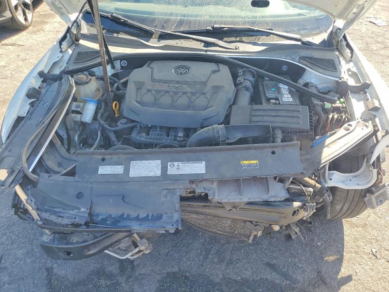 56550476 :رقم المزاد ، 1VWAA7A37JC022531 vin ، 2018 Volkswagen Passat مزاد بيع