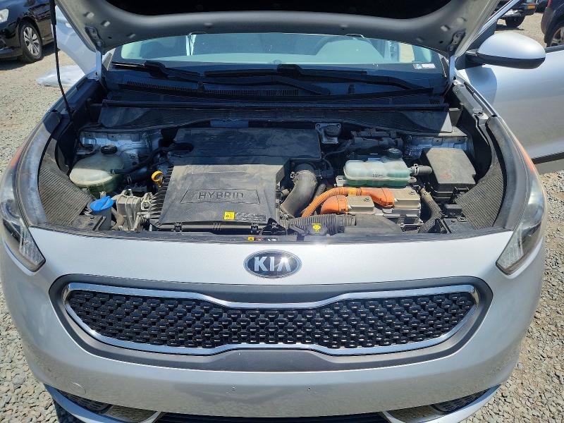 56691036 :رقم المزاد ، KNDCB3LC3J5206660 vin ، 2018 Kia Niro مزاد بيع