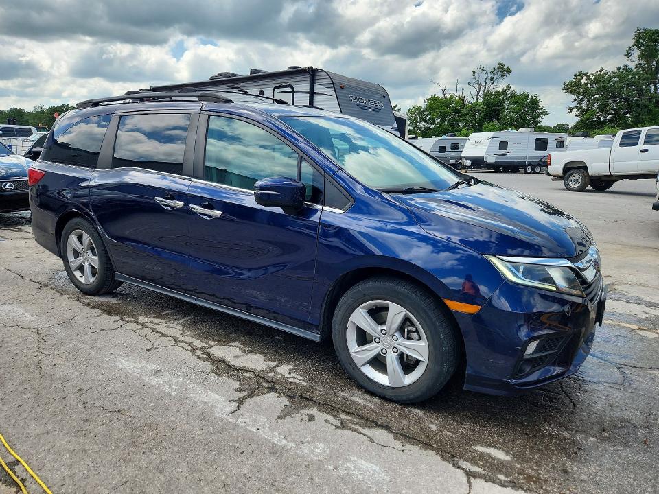 55904236 :رقم المزاد ، 5FNRL6H73KB044310 vin ، 2019 Honda Odyssey مزاد بيع