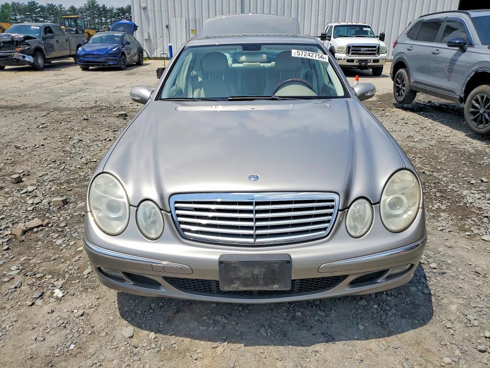 2006 Mercedes-benz E მანქანა იყიდება აუქციონზე, vin: WDBUF87J16X188815, აუქციონის ნომერი: 57242756