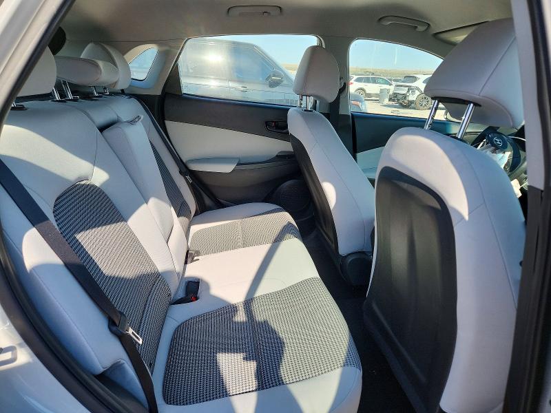 58222416 :رقم المزاد ، KM8K2CAB7NU804621 vin ، 2022 Hyundai Kona مزاد بيع