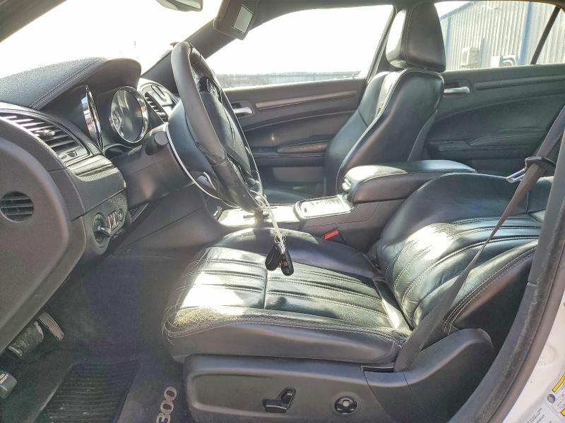 Продаж на аукціоні авто 2013 Chrysler 300, vin: 2C3CCABG1DH643855, номер лоту: 56285496