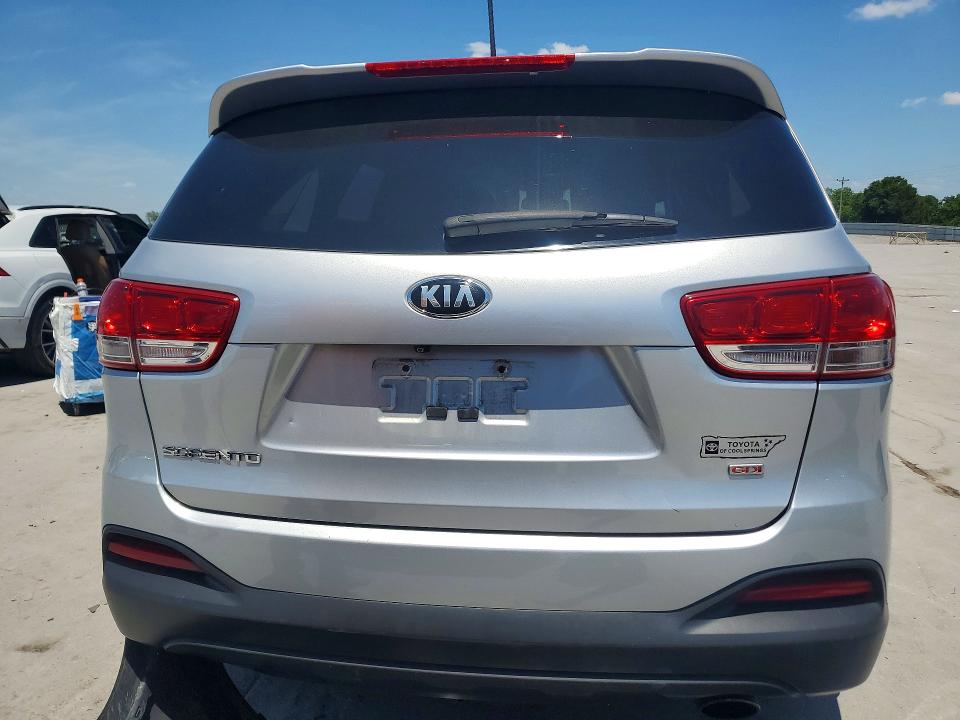 55920436 :رقم المزاد ، 5XYPG4A35JG424506 vin ، 2018 Kia Sorento مزاد بيع