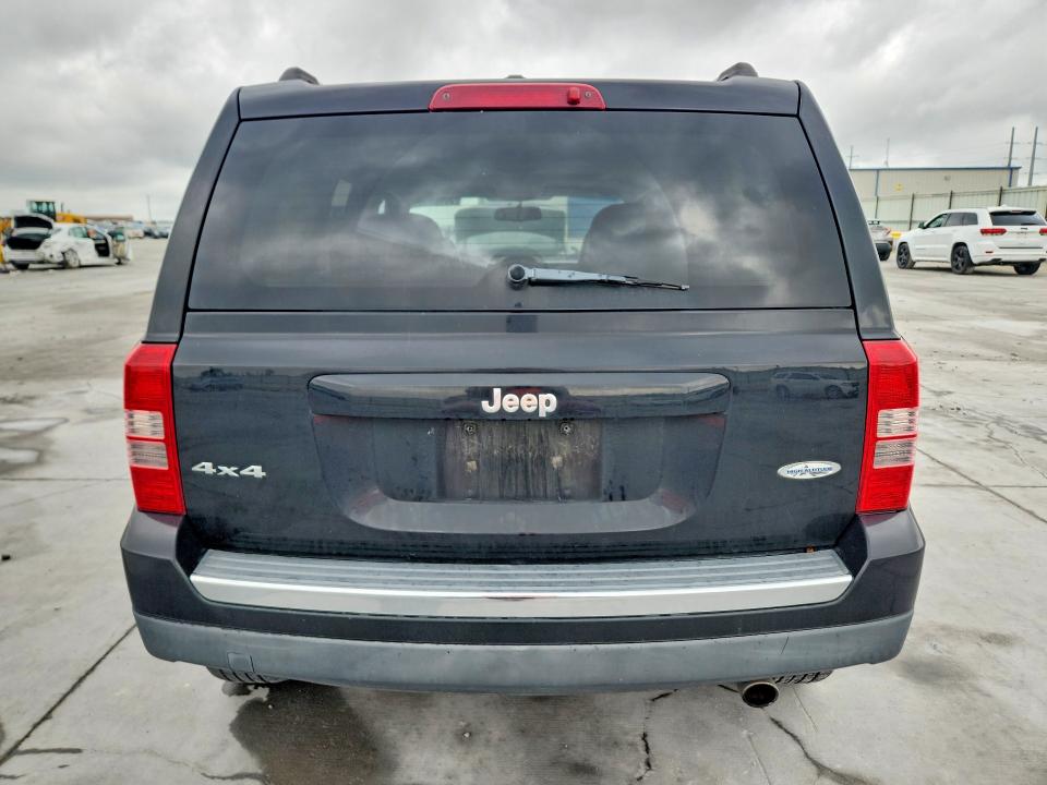 55923596 :رقم المزاد ، 1C4NJRFB7GD524104 vin ، 2016 Jeep Patriot مزاد بيع