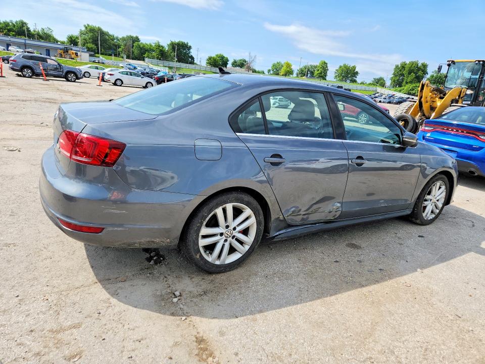 55811046 :رقم المزاد ، 3VW4T7AJ0EM396537 vin ، 2014 Volkswagen Jetta مزاد بيع