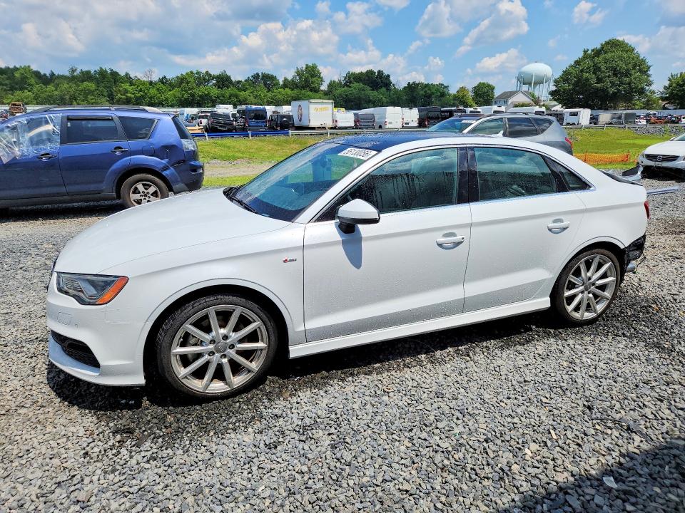 Продажа на аукционе авто 2015 Audi A3, vin: WAUKFGFF8F1081390, номер лота: 56130056