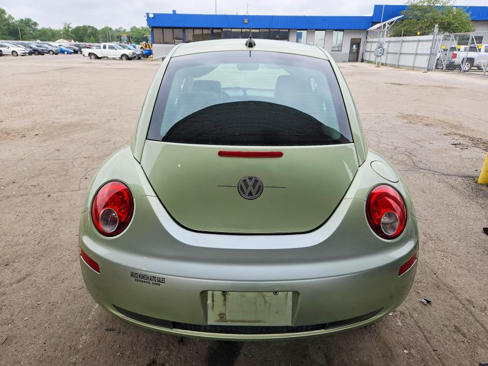 85635155 :رقم المزاد ، 3VWRG31C66M418997 vin ، 2006 Volkswagen New Beetle مزاد بيع