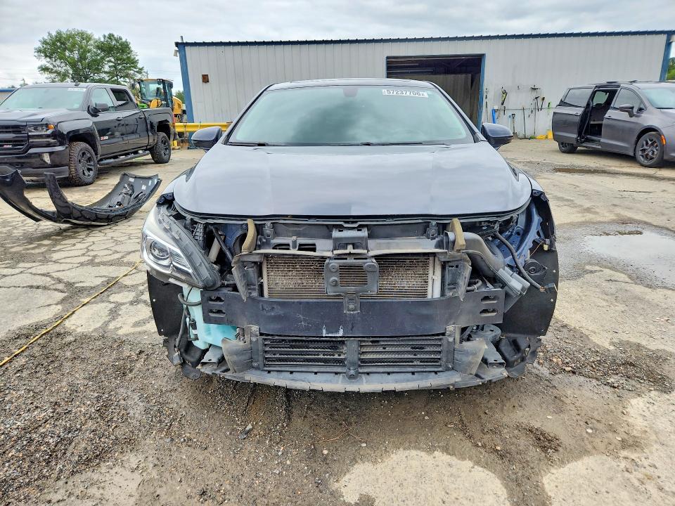 2017 Buick Lacrosse მანქანა იყიდება აუქციონზე, vin: 1G4ZP5SS9HU163583, აუქციონის ნომერი: 57237706