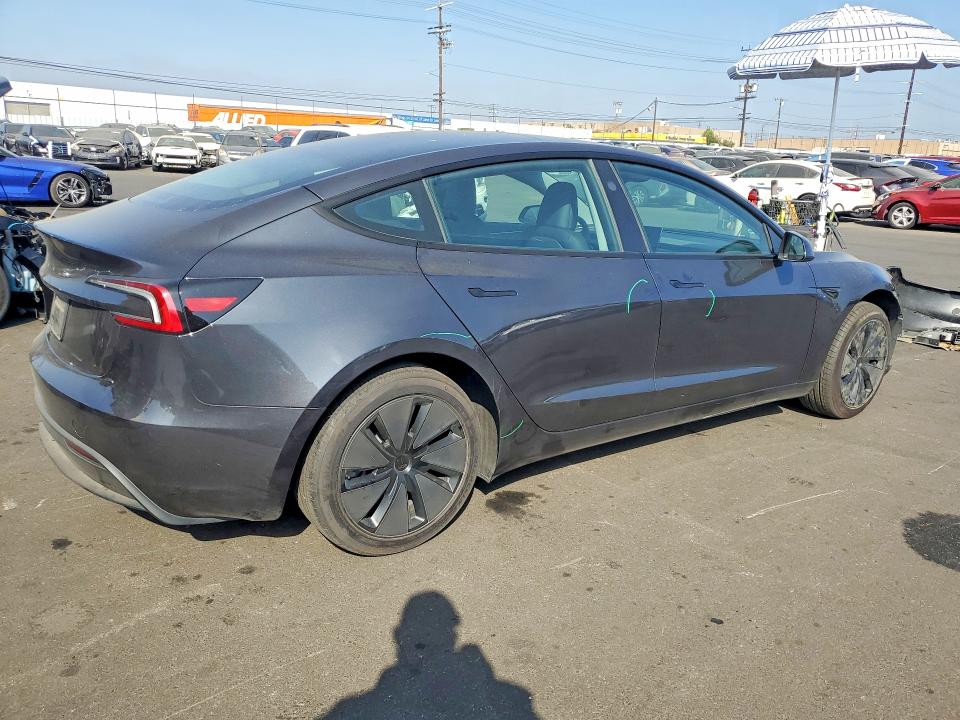 55169366 :رقم المزاد ، 5YJ3E1EAXSF082216 vin ، 2025 Tesla Model 3 مزاد بيع