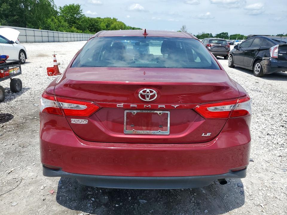55868236 :رقم المزاد ، 4T1B11HK4KU844826 vin ، 2019 Toyota Camry مزاد بيع