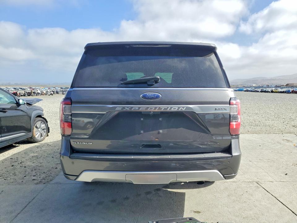 Продажа на аукционе авто 2018 Ford Expedition, vin: 1FMJK1MT5JEA56685, номер лота: 59165506