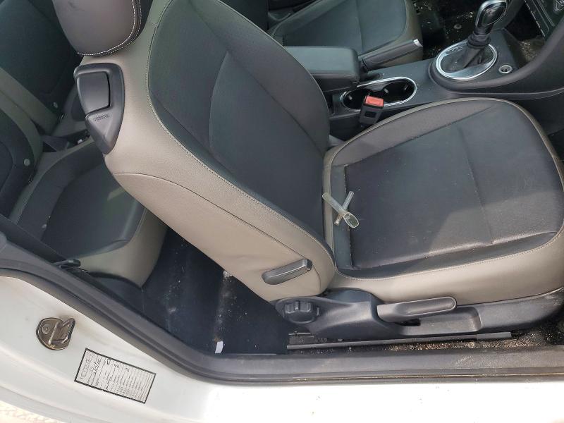Продаж на аукціоні авто 2015 Volkswagen Beetle, vin: 3VWF17AT8FM624334, номер лоту: 58302376