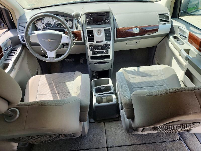Aukcja sprzedaży 2010 Chrysler Town & Country, vin: 2A4RR5D13AR285324, numer aukcji: 85606175