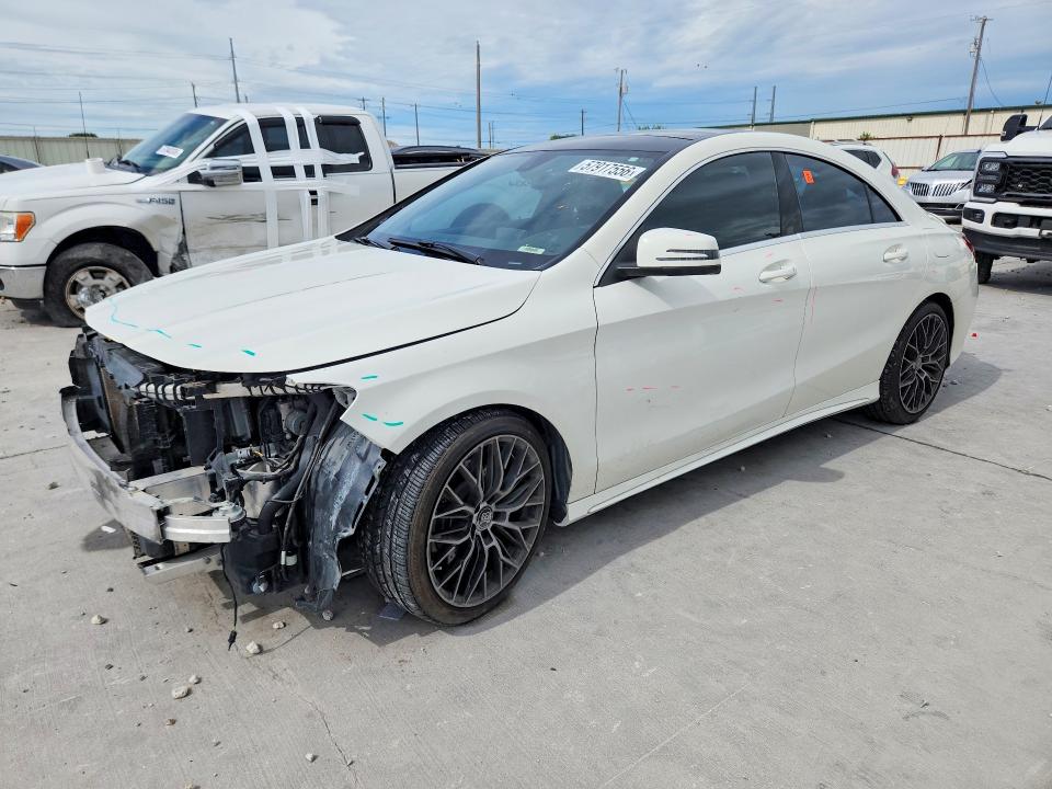 57917556 :رقم المزاد ، WDDSJ4GB6EN125119 vin ، 2014 Mercedes-benz Cla مزاد بيع