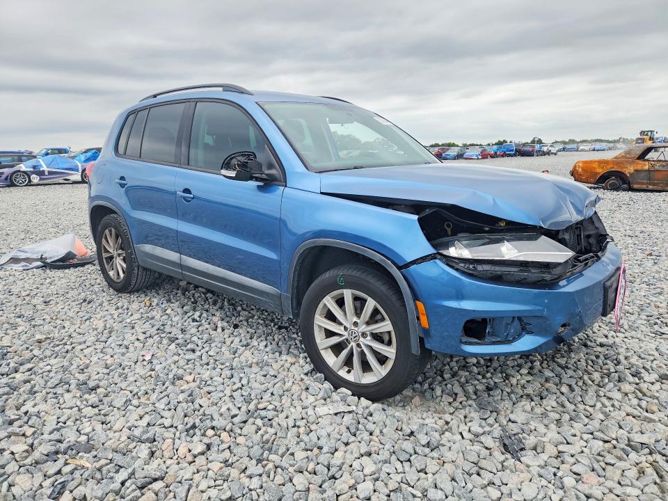 Продажа на аукционе авто 2017 Volkswagen Tiguan, vin: WVGAV7AX8HK045662, номер лота: 55730446