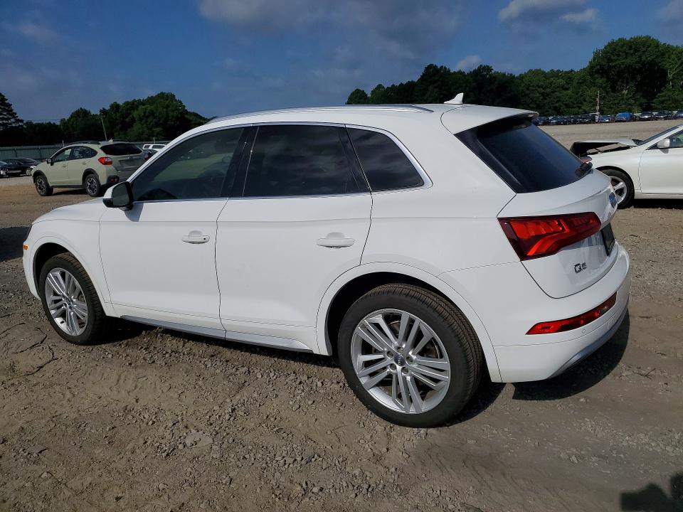Продаж на аукціоні авто 2018 Audi Q5, vin: WA1CNAFY2J2200136, номер лоту: 97685475